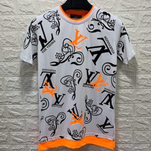 Limited Edition 2025 Louis Vuitton Unisex T-Shirt DN05407