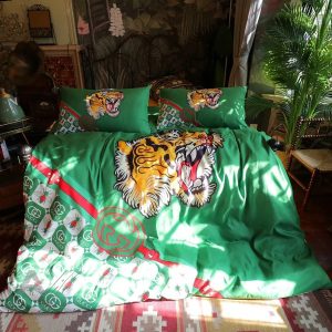 Premium Gucci Bedding Set - DN1615789