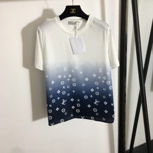 Limited Edition 2025 Louis Vuitton Unisex T-Shirt DN9220309