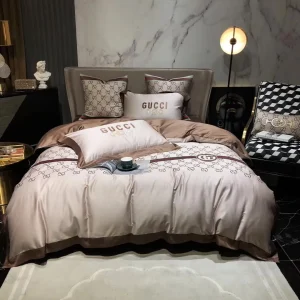 Premium Gucci Bedding Set - DN1615706