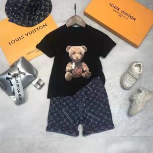 Kid Luxury Louis Vuitton Tracksuits DN26020608