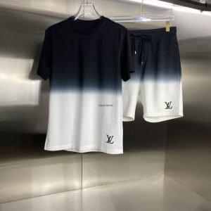 2025 Louis Vuitton Tracksuits  - DN604528