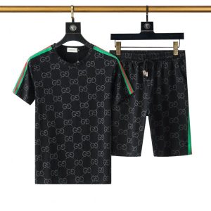 2025 Gucci Summer Tracksuits for men - DN9100617