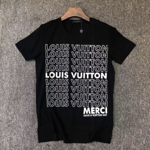 Louis Vuitton Luxury T-Shirt DN26210320