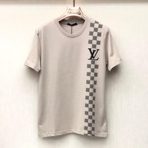 Louis Vuitton Luxury T-Shirt DN26210327