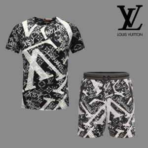 2025 Louis Vuitton Tracksuits for men - DN9190611