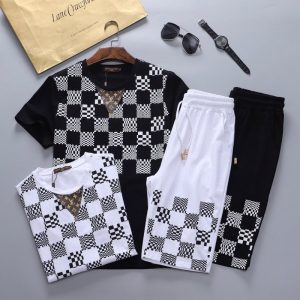 2025 Louis Vuitton Tracksuits for men - DN22495