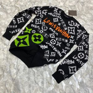 New Arrival LV Sweater hot gift for men women 2025 PEA32174