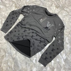 New Arrival LV Sweater hot gift for men women 2025 PEA32177