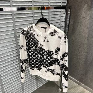 New Arrival LV Sweater hot gift for men women 2025 PEA32198