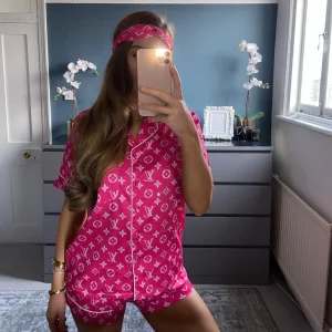 LV LUNA Hot Pink Short Set M3101017