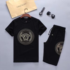 2025 Versace Tracksuits for men - DN9110607