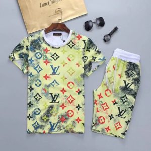 2025 Louis Vuitton Tracksuits for men - DN9010610