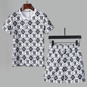 2025 Burberry Tracksuits for men - DN22407