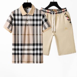 Burberry 2025  Polo Tracksuits for men - DN22416