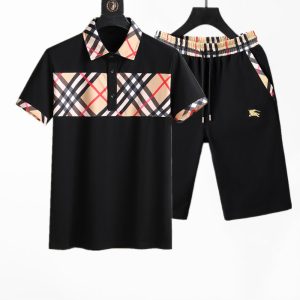 Burberry 2025  Polo Tracksuits for men - DN22421