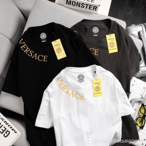 Limited Edition 2025 Versace Unisex T-Shirt DN26170531