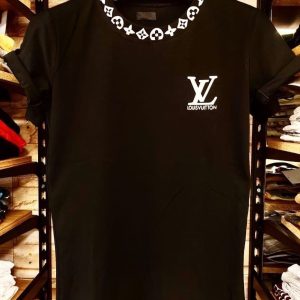 Louis Vuitton Luxury T-Shirt DN26230368