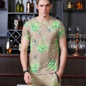 Limited Edition 2025 Gucci Unisex T-Shirt DN26080400