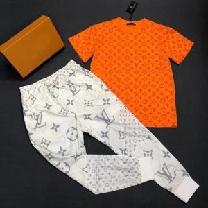 2025 Louis Vuitton Tracksuits  - DN605503