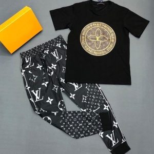 2025 Louis Vuitton Tracksuits  - DN605505