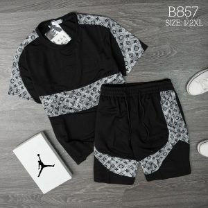 2025 Louis Vuitton Tracksuits for men - DN26160506