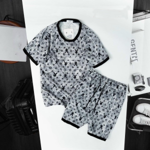 2025 Louis Vuitton Tracksuits  - DN26010612