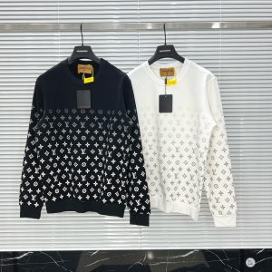 Limited Edition 2025 LV Sweatshirt - HH05111