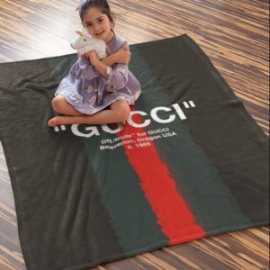 Gucci Off-White For Gucci Luxury Brand Logo Premium Blanket Fleece Home Decor LVT00107