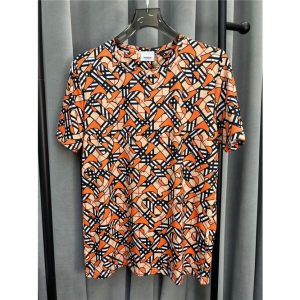 Limited Burberry Luxury Brand Unisex T-Shirt Gift LIBT1008