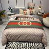 Gucci Premium Fashion Limited Luxury Brand Bedding Set Home Decor - Min00403