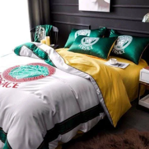Versa.ce Trendy Mixing Color Bedding Set Queen