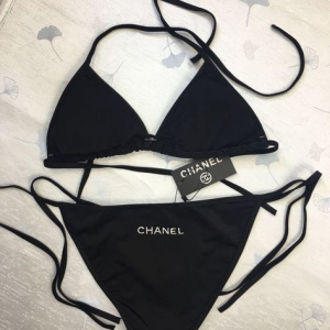 Limited Edition Chanel Bikini Hot Vibe 2025 – DN26110537